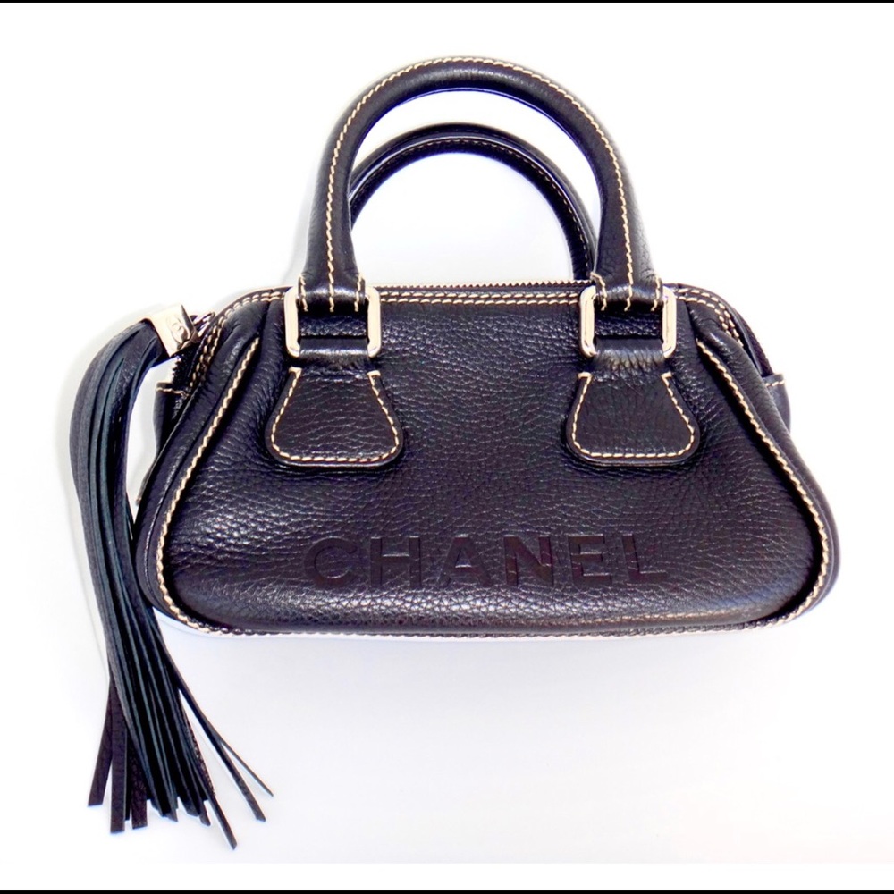 👜Chanel LAX bag! Like new! Low ball offers will not even be considered - Picture 2 of 7